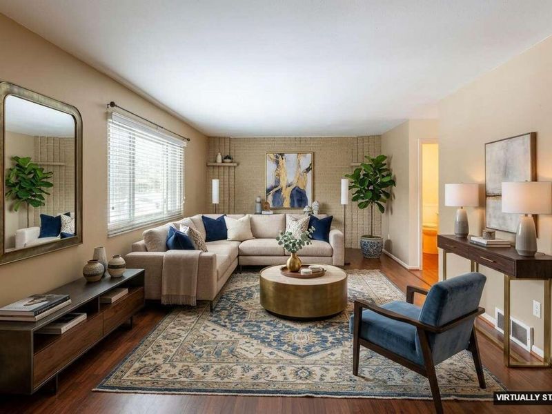 365 E North Street, Unit 5, Columbus, OH 43085 Photo 6