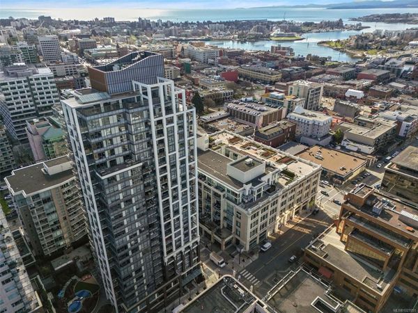 777 Herald St, Unit 1106, Victoria, BC V8T 0C7
