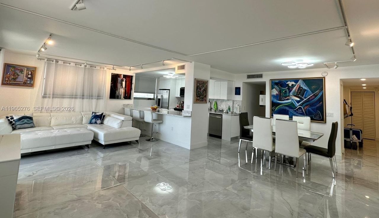 9273 Collins Ave , Unit 412, Surfside, FL 33154 Photo