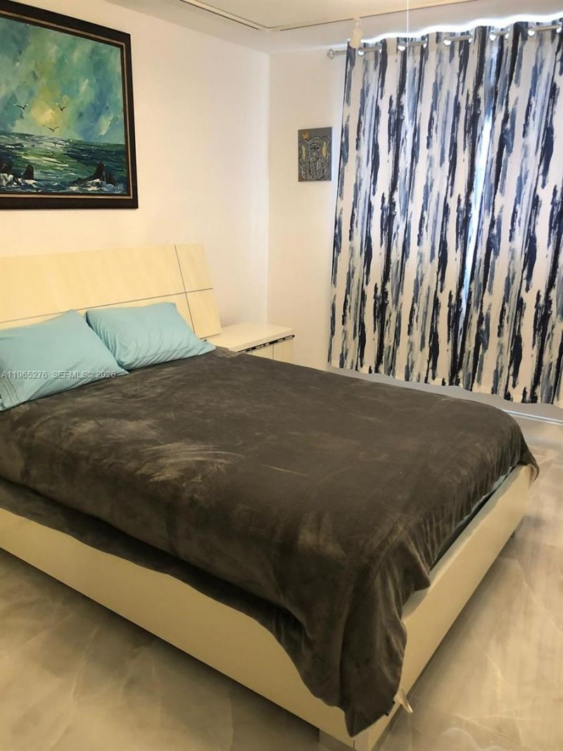 9273 Collins Ave , Unit 412, Surfside, FL 33154 Photo