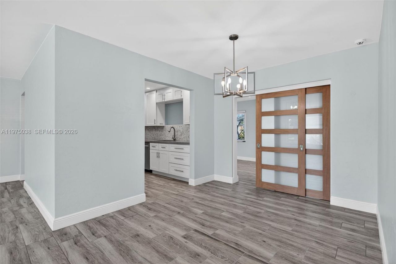 7613 NW 67th Ave, Tamarac, FL 33321 Photo