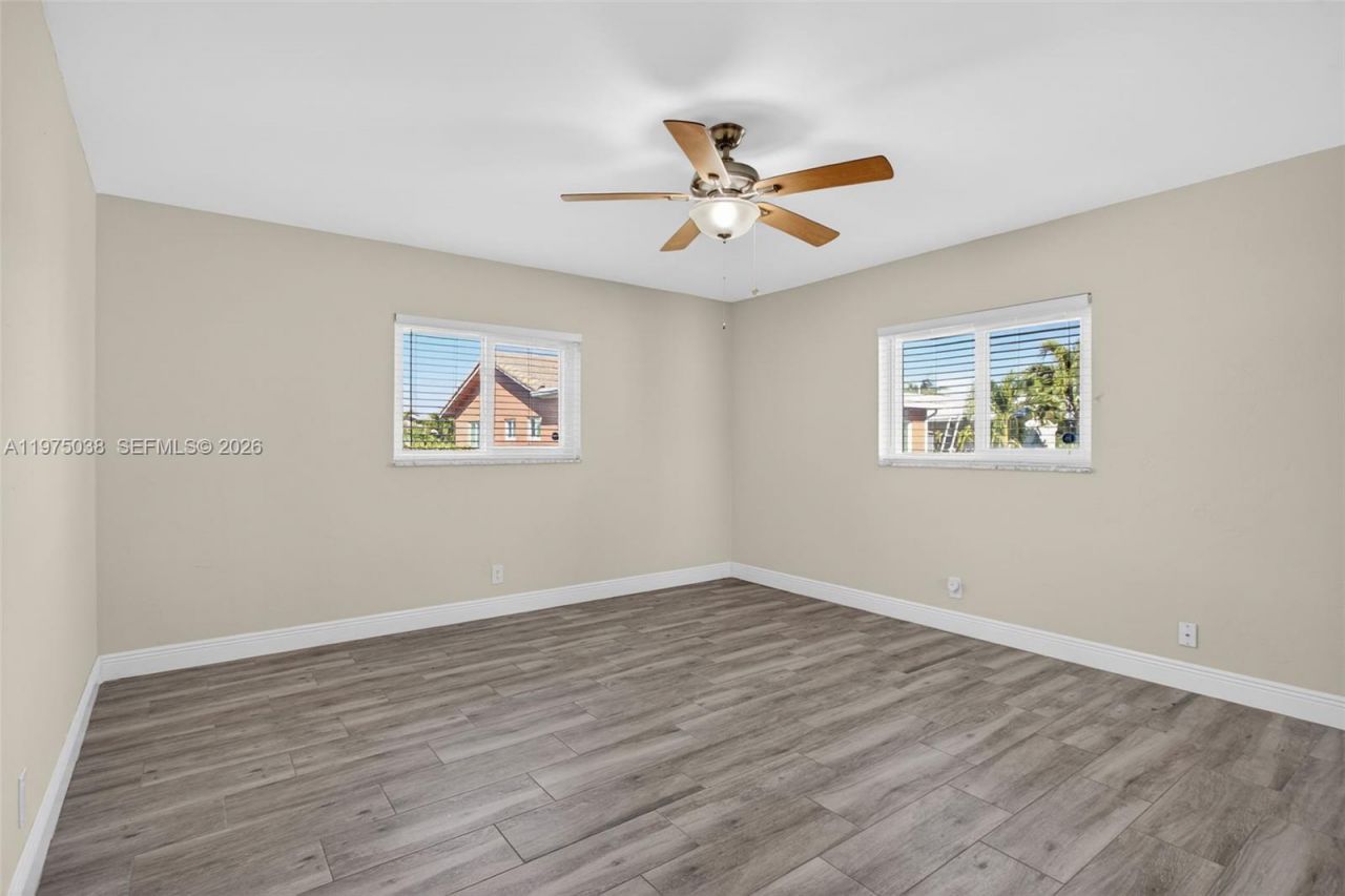 7613 NW 67th Ave, Tamarac, FL 33321 Photo