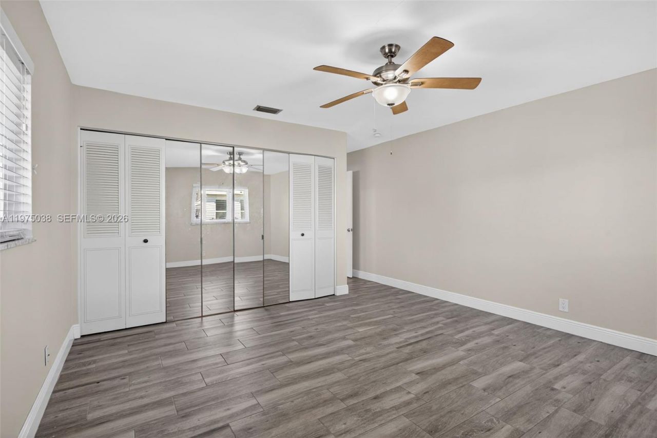 7613 NW 67th Ave, Tamarac, FL 33321 Photo