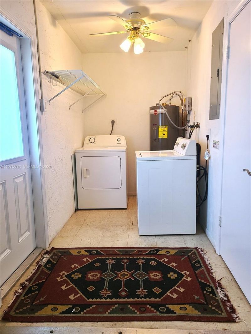 7613 NW 67th Ave, Tamarac, FL 33321 Photo