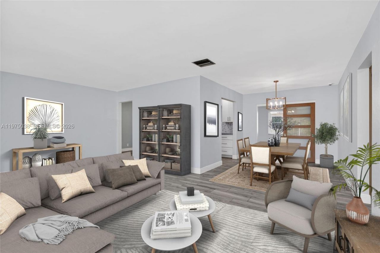 7613 NW 67th Ave, Tamarac, FL 33321 Photo