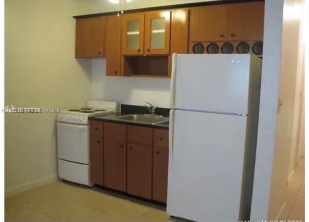 318 Majorca Ave , Unit 204, Coral Gables, FL 33134 Photo