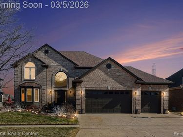 50374 Nesting Ridge Drive, Macomb Twp, MI 48044