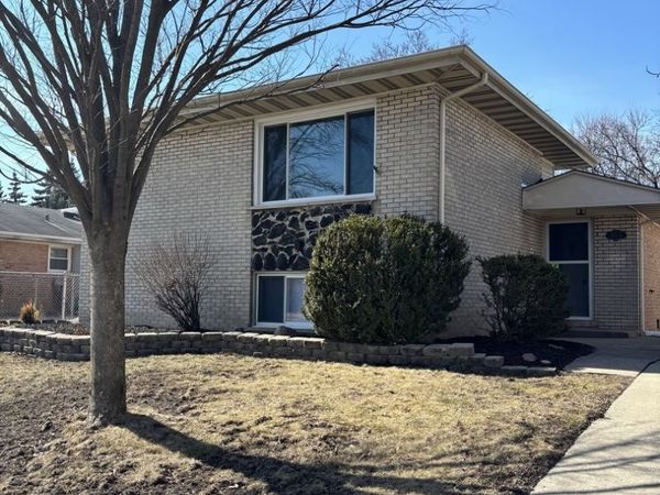 16456 George Drive, Oak Forest, IL 60452