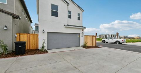 211 Stargaze Ln, Lincoln, CA 95648 Photo