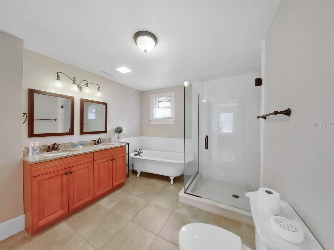 614 8th Street N, Saint Petersburg, FL 33701 Photo