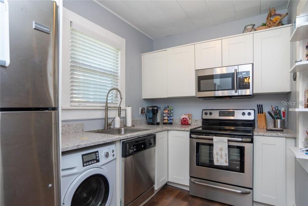 614 8th Street N, Saint Petersburg, FL 33701 Photo