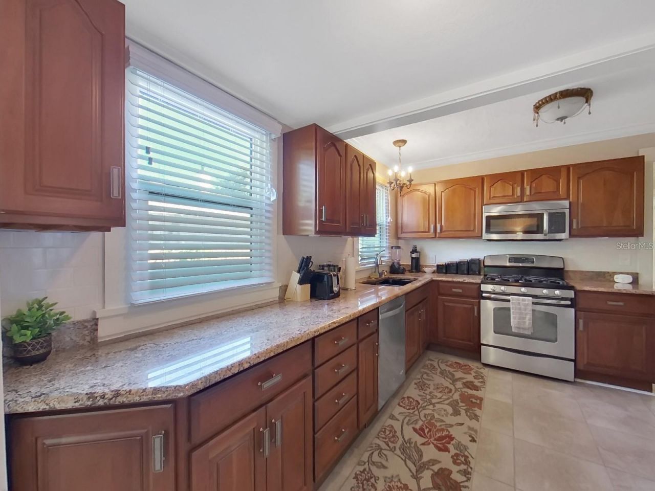 614 8th Street N, Saint Petersburg, FL 33701 Photo