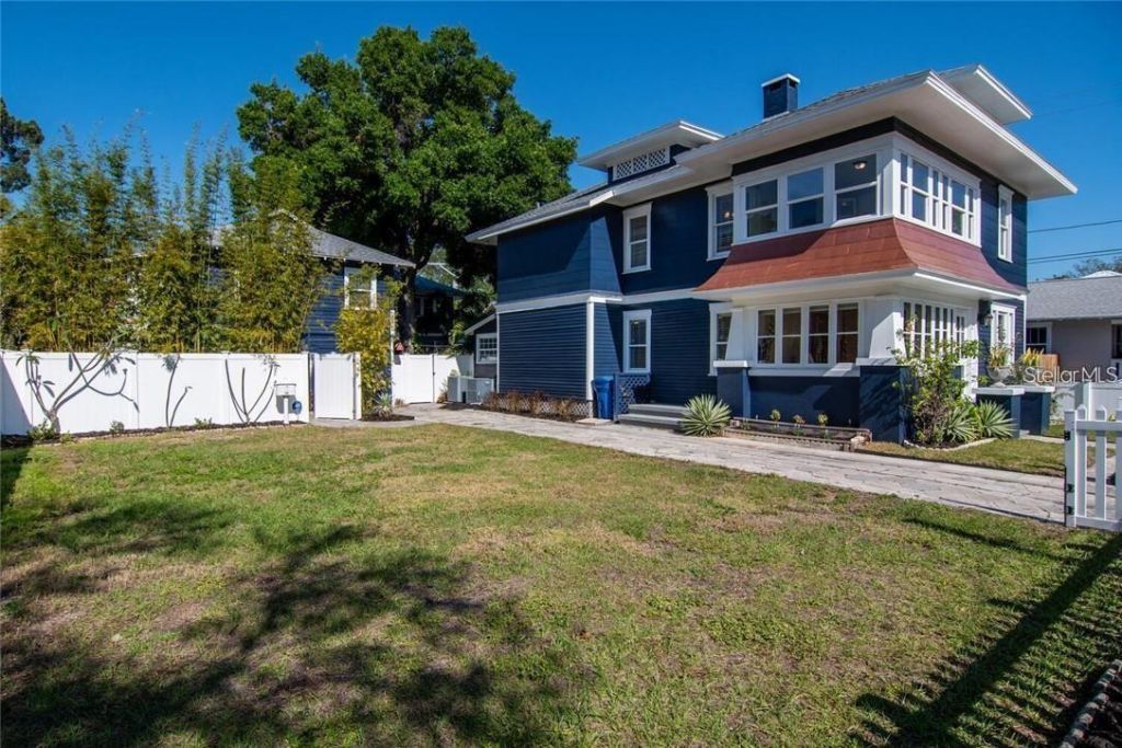 614 8th Street N, Saint Petersburg, FL 33701 Photo