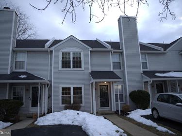 32 EATON COURT, NEWTOWN, PA 18940