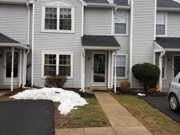 32 EATON COURT, NEWTOWN, PA 18940