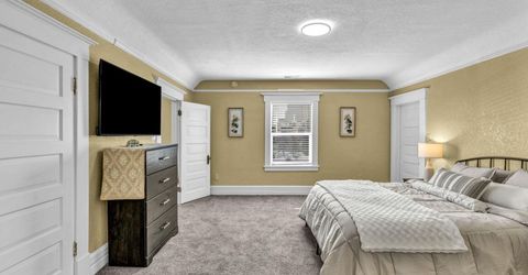 35 W 8th Street, Reno, NV 89503 Photo