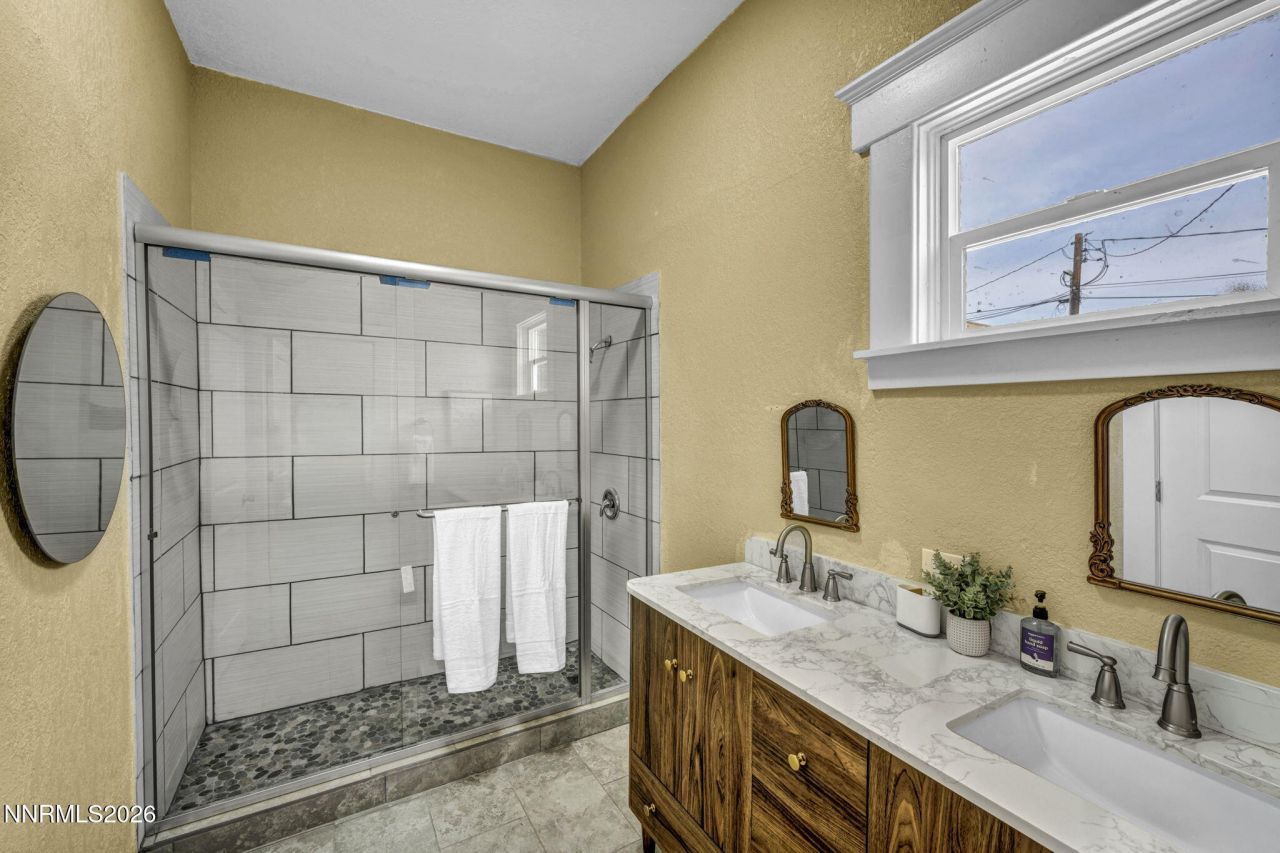 35 W 8th Street, Reno, NV 89503 Photo