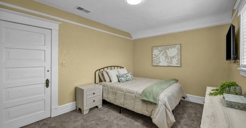 35 W 8th Street, Reno, NV 89503 Photo