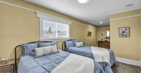 35 W 8th Street, Reno, NV 89503 Photo