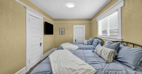 35 W 8th Street, Reno, NV 89503 Photo