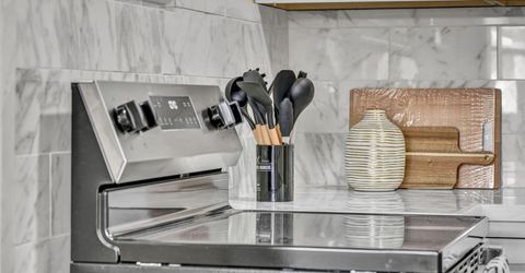 35 W 8th Street, Reno, NV 89503 Photo