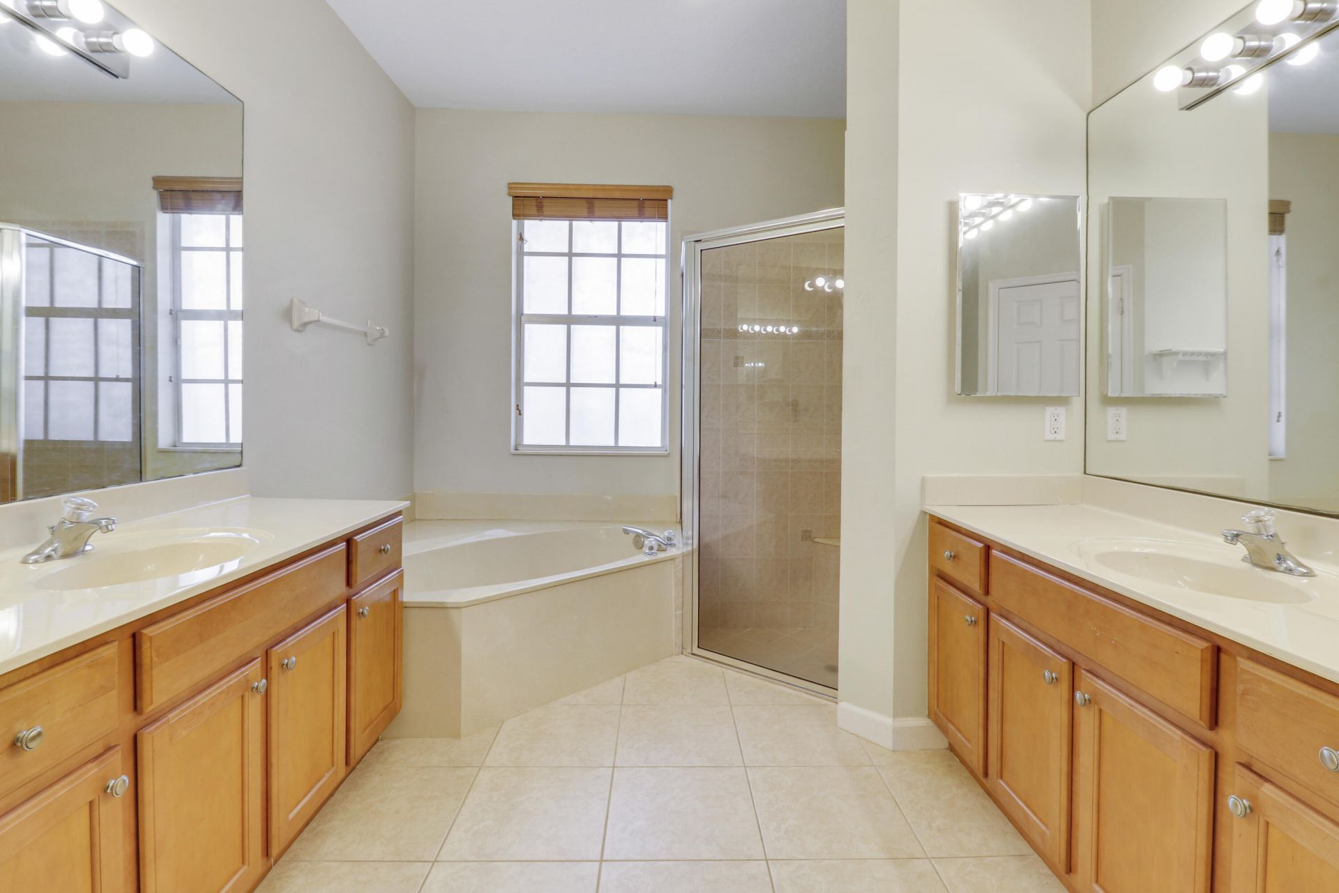 3804 Victoria Road, West Palm Beach, FL 33411 Photo