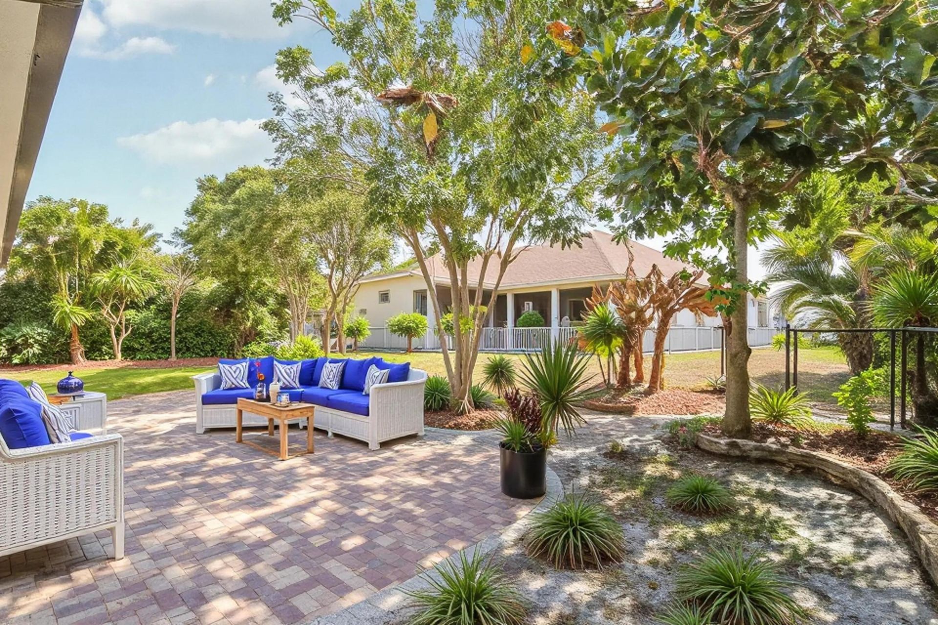 3804 Victoria Road, West Palm Beach, FL 33411 Photo