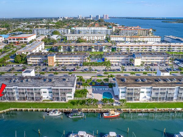 130 Doolen Court, Unit 108, North Palm Beach, FL 33408