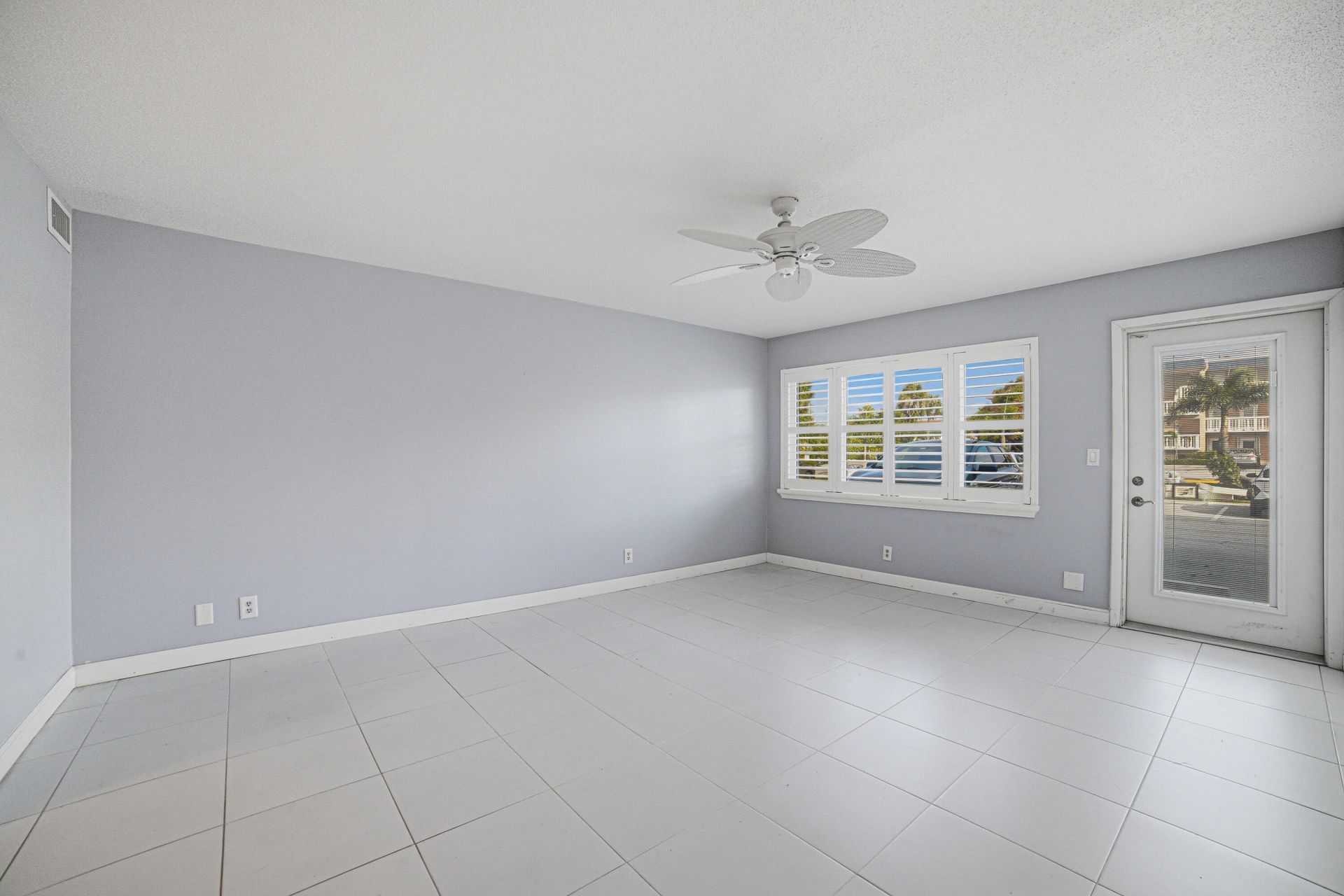 130 Doolen Court, Unit 108, North Palm Beach, FL 33408 Photo