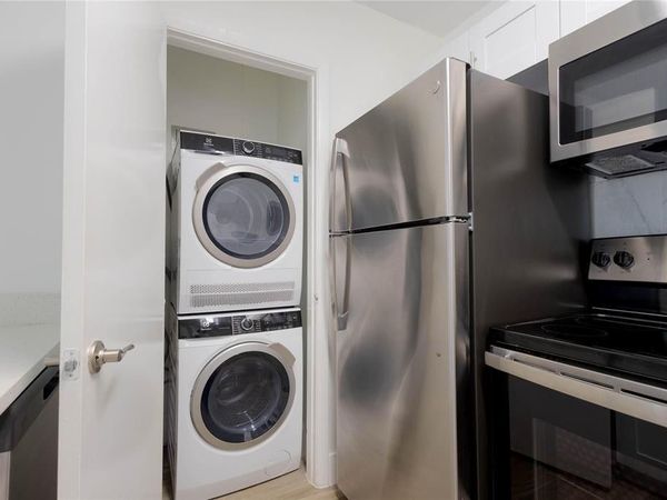 4481 W Mcnab Rd, Unit 28, Pompano Beach, FL 33069