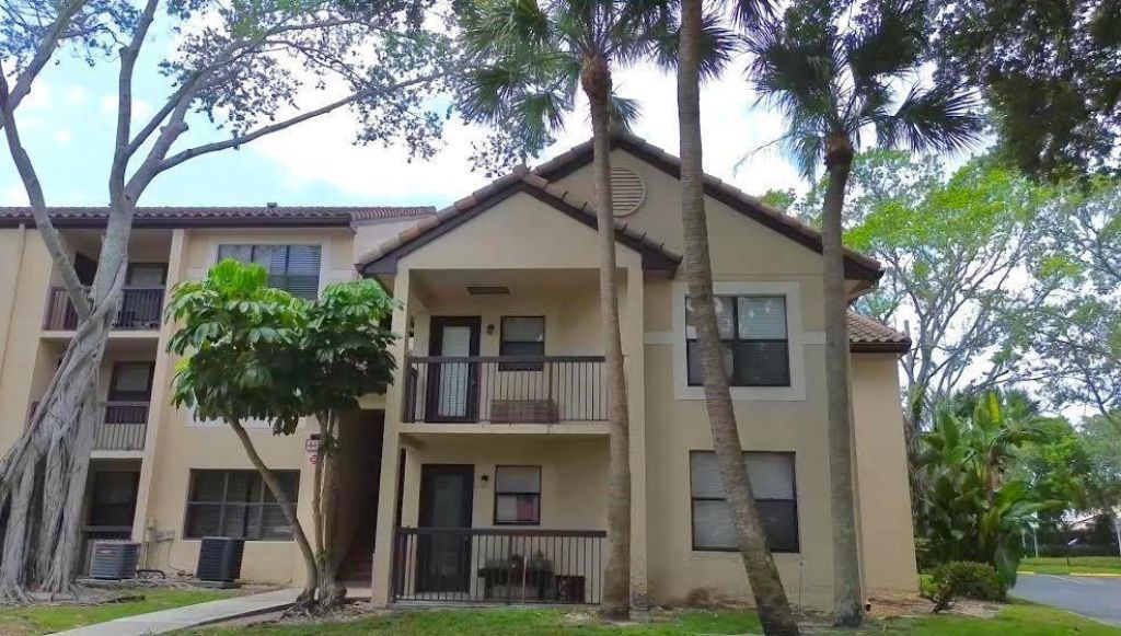 4481 W Mcnab Road, Unit 28, Pompano Beach, FL 33069 Photo