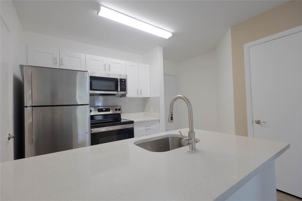 4481 W Mcnab Road, Unit 28, Pompano Beach, FL 33069 Photo