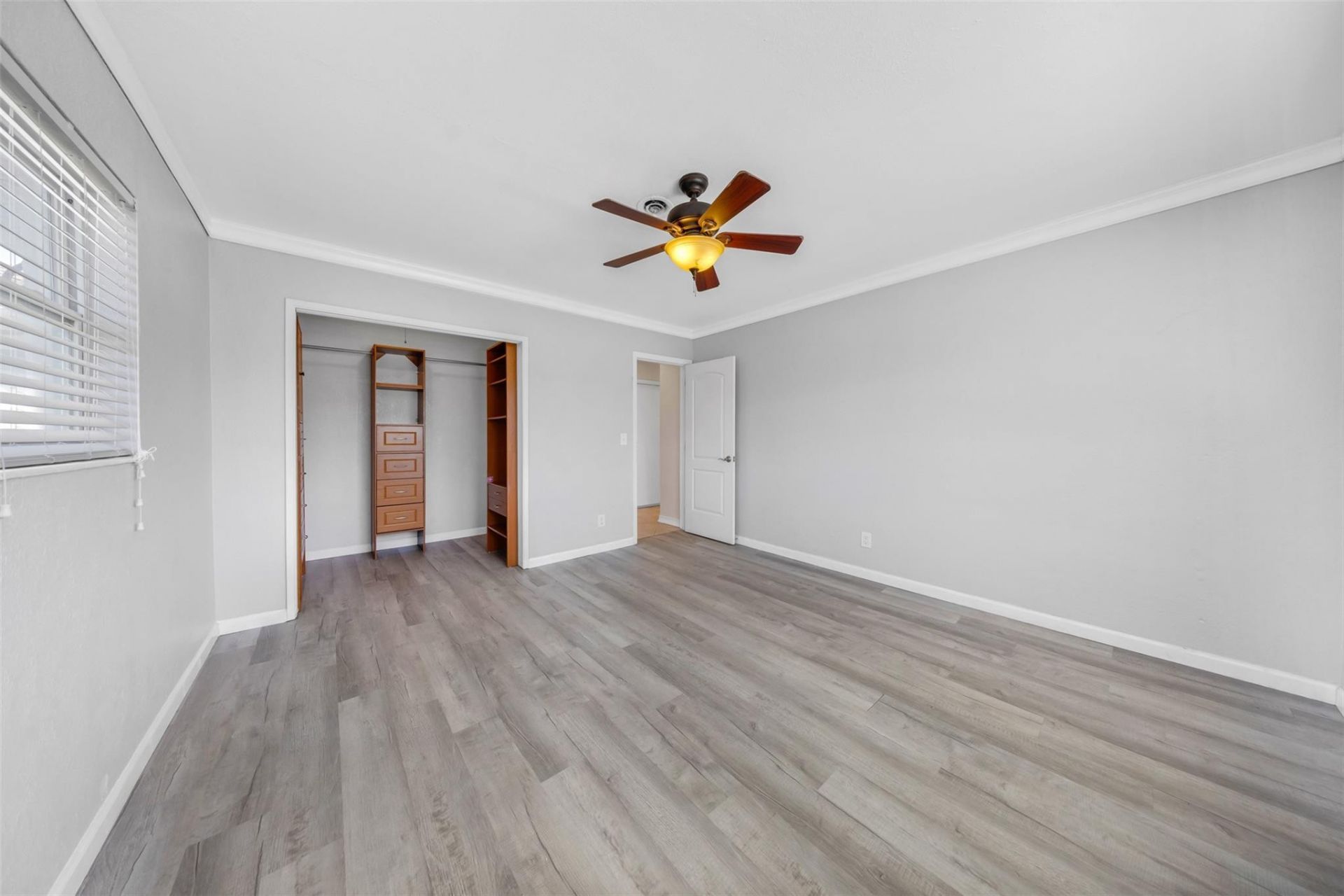 2591 NE 55 Court, Unit 208, Fort Lauderdale, FL 33308 Photo