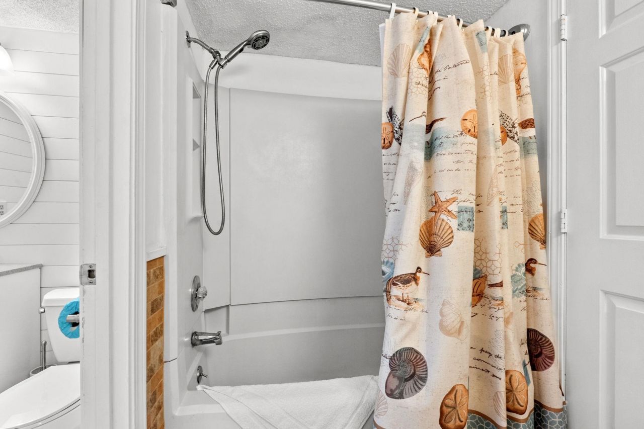 5511 N Ocean Blvd. Photo 22