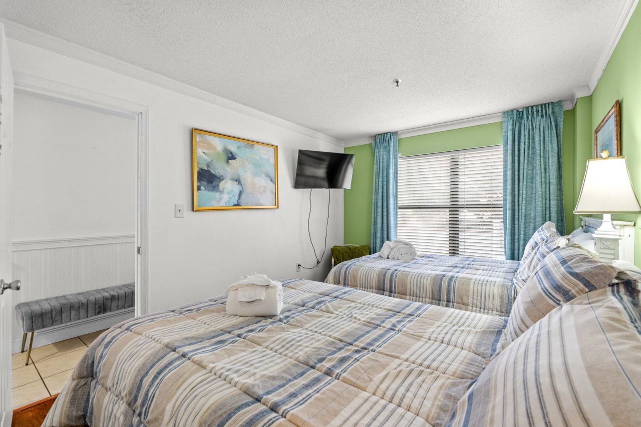 5511 N Ocean Blvd.  Photo 24