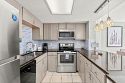 5511 N Ocean Blvd. photo 4