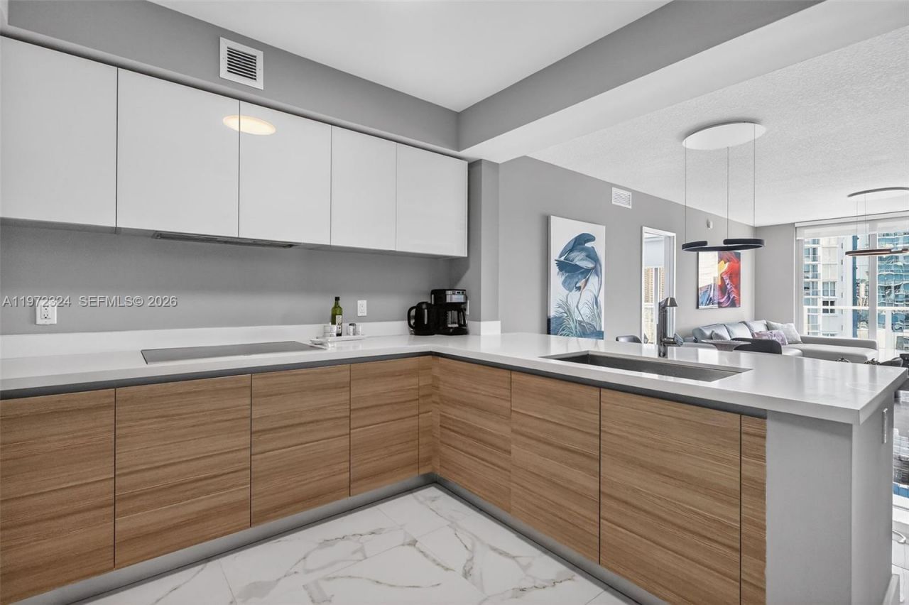 300 Sunny Isles Blvd, Unit 4-804, Sunny Isles Beach, FL 33160 Photo