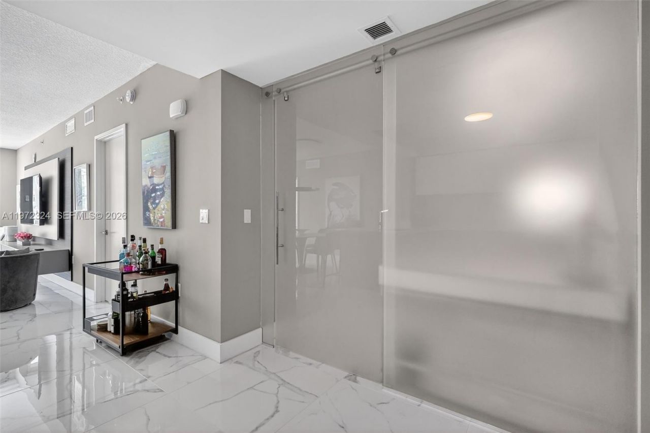 300 Sunny Isles Blvd, Unit 4-804, Sunny Isles Beach, FL 33160 Photo