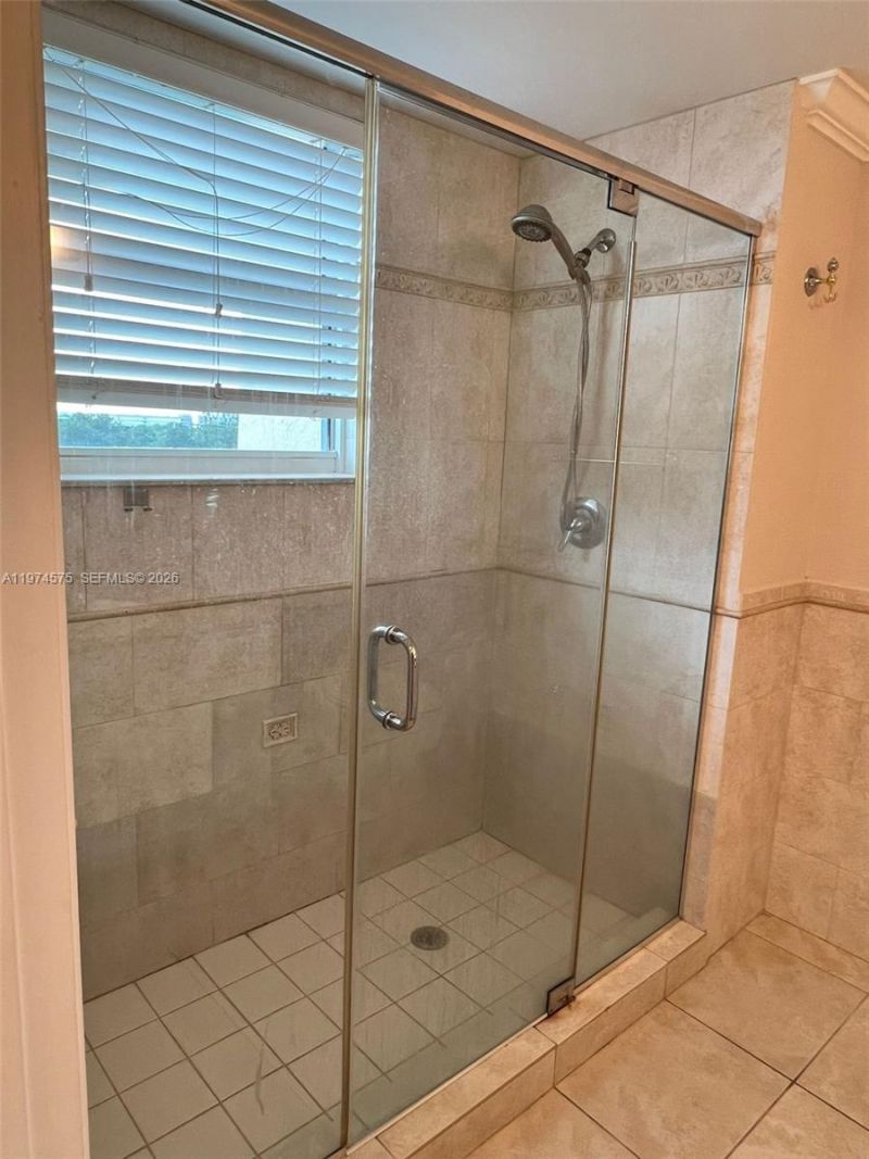 117 NW 42nd Ave , Unit 508, Miami, FL 33126 Photo