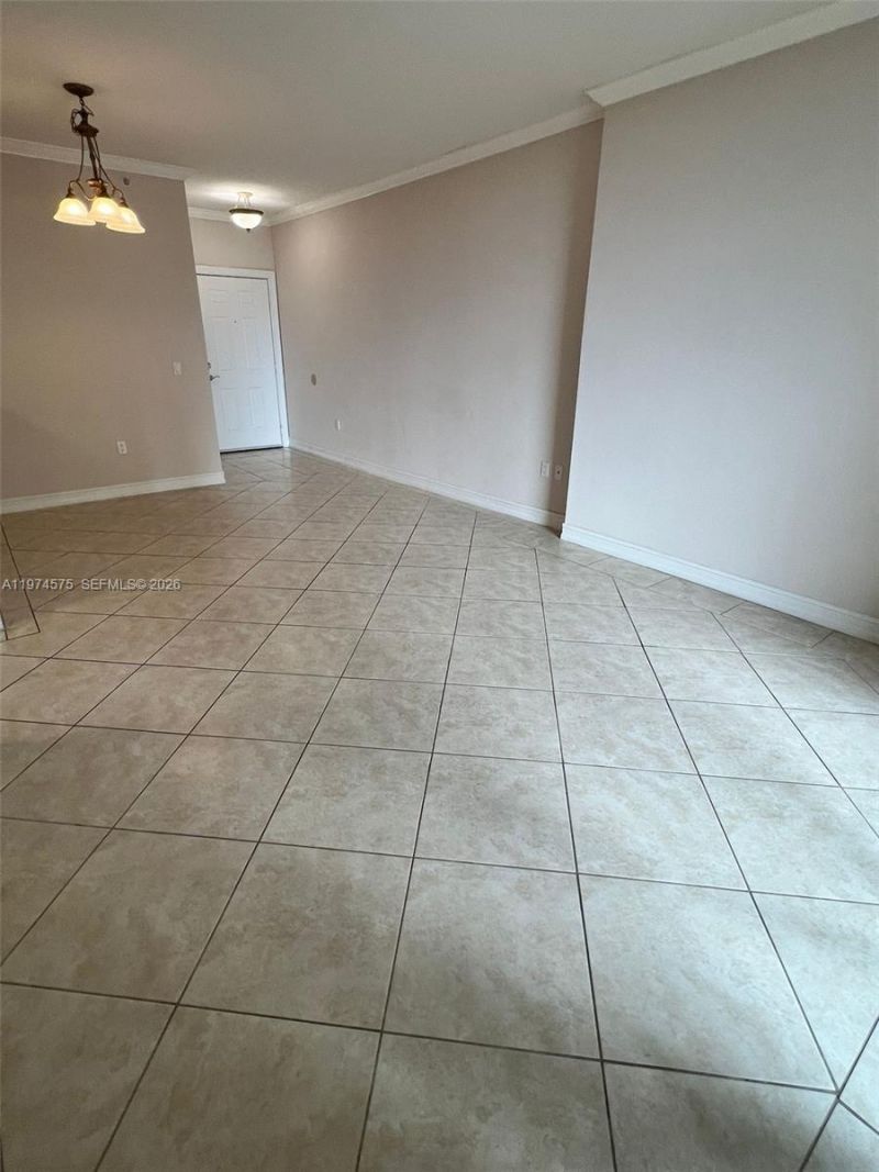 117 NW 42nd Ave , Unit 508, Miami, FL 33126 Photo