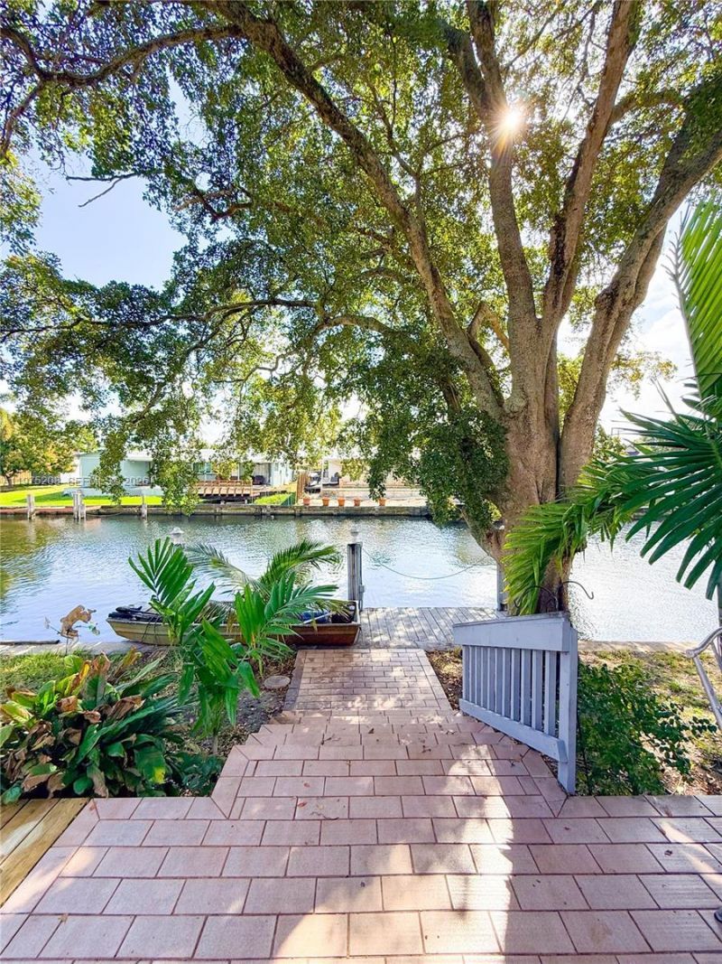 1619 N 29th Ct , Hollywood, FL 33020 Photo