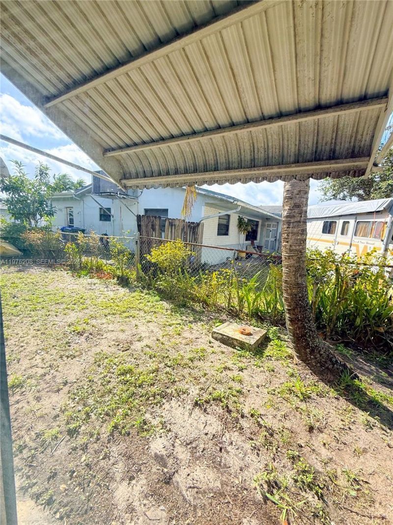 1619 N 29th Ct , Hollywood, FL 33020 Photo