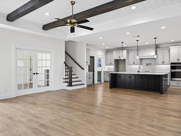 114 Castlewood Road , Enchanted Oaks, TX 75156