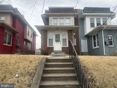 1613 EDGMONT AVENUE, CHESTER, PA 19013