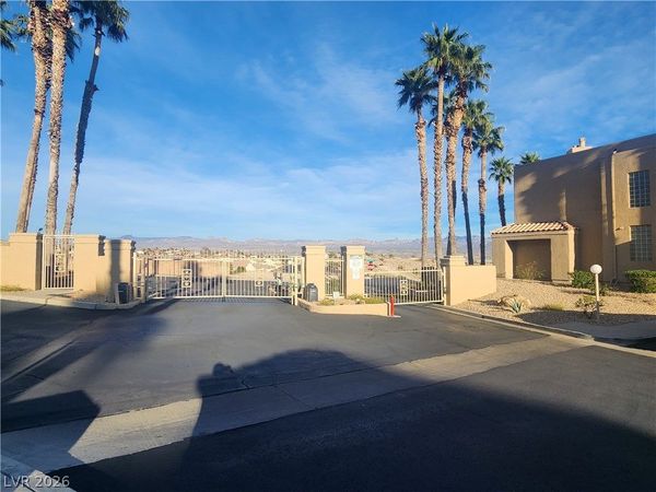 2171 Bay Club Drive , Unit 102, Laughlin, NV 89029