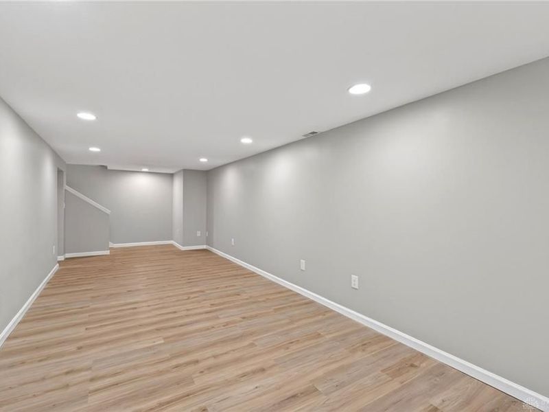 212 Robert Lane, Xenia, OH 45385 Photo 34