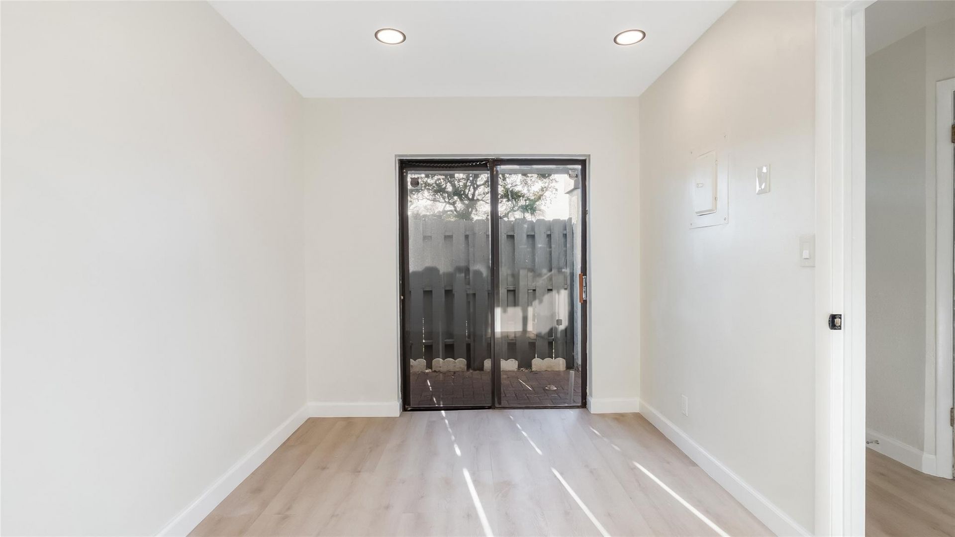 4979 NW 82nd Avenue, Unit 705, Fort Lauderdale, FL 33351 Photo