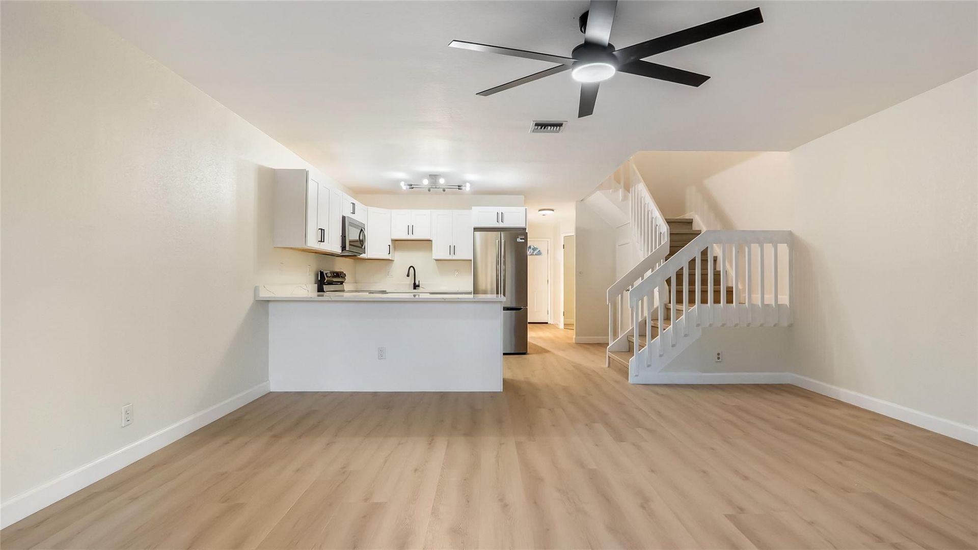 4979 NW 82nd Avenue, Unit 705, Fort Lauderdale, FL 33351 Photo