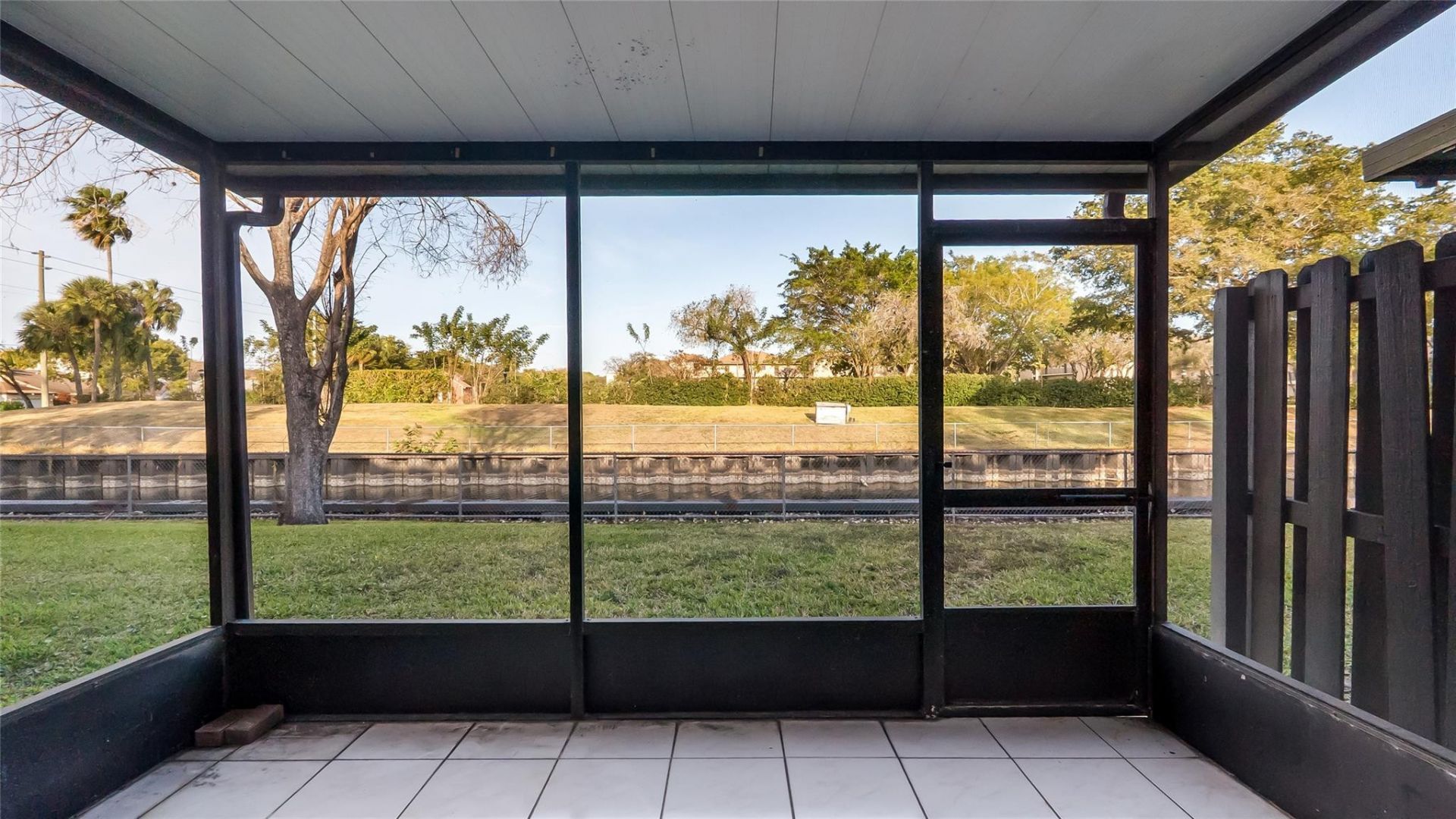 4979 NW 82nd Avenue, Unit 705, Fort Lauderdale, FL 33351 Photo