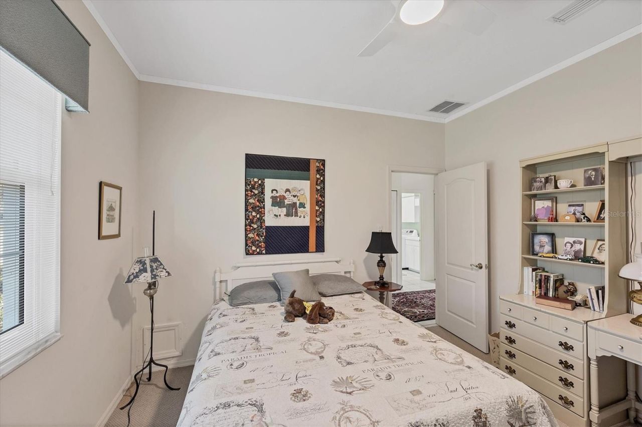 8684 Woodbriar Drive, Sarasota, FL 34238 Photo